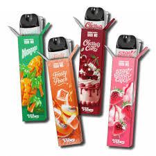 Box 4 Vapes Vibes 1000mg CBC + THC – Frosty Peach, Cherry’s Cake, Mangogo et Strawberry Candy – vapes jetables aux saveurs fruitées et gourmandes, explosion de fruits, pack découverte vape VIBES 1000MG